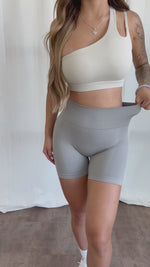 Alisa Seamless Shorts (Icy Gray)